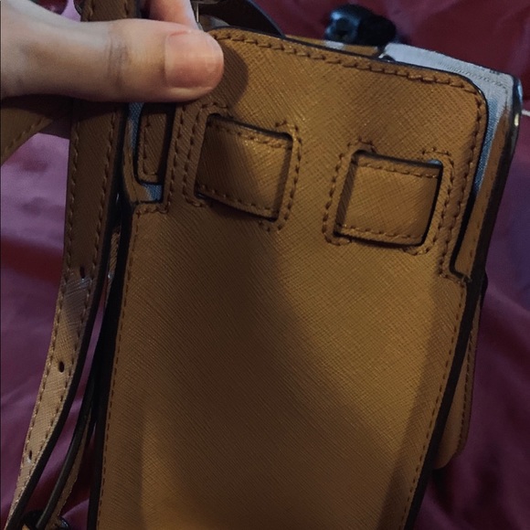 Michael Kors cross body handbag - Picture 6 of 8